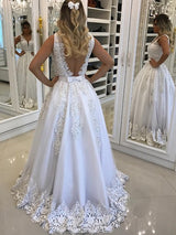 A-Line/Princess Straps Sleeveless Sweep/Brush Train Tulle Lace Prom Dress with Lace Beading