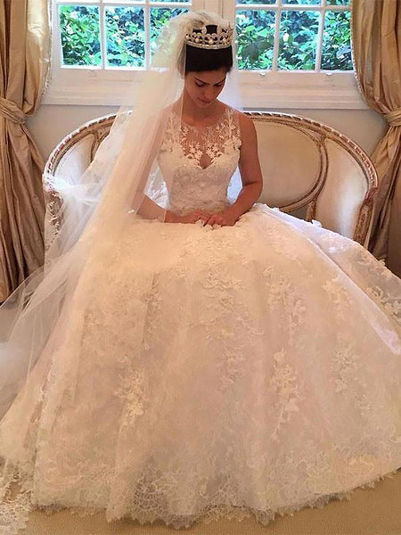 A-Line/Princess Scoop Court Train Sleeveless Lace Bridal Dress with Applique