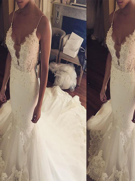 Trumpet/Mermaid Spaghetti Straps Court Train Sleeveless Tulle Bridal Gown